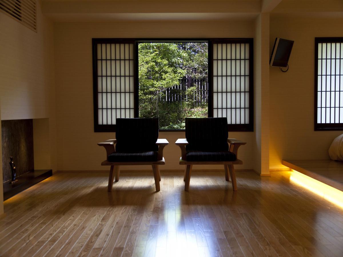 Готель Gokuraku Onsen Takumi No Yado Такахару Екстер'єр фото