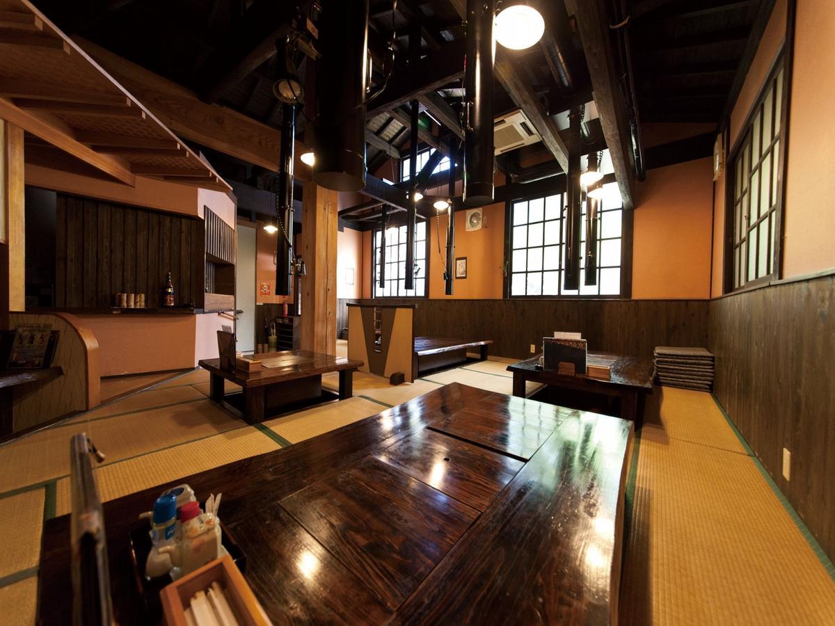Готель Gokuraku Onsen Takumi No Yado Такахару Екстер'єр фото