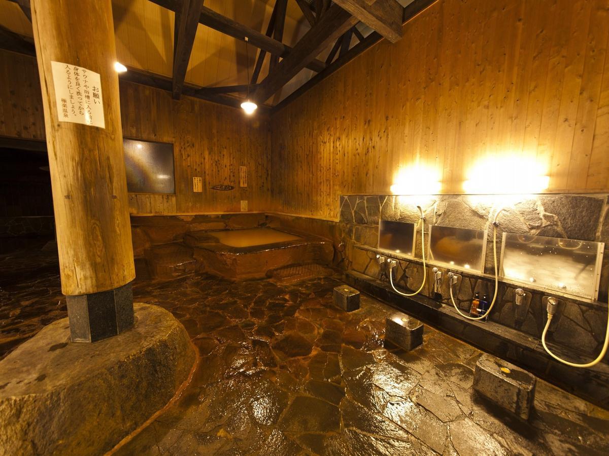 Готель Gokuraku Onsen Takumi No Yado Такахару Екстер'єр фото