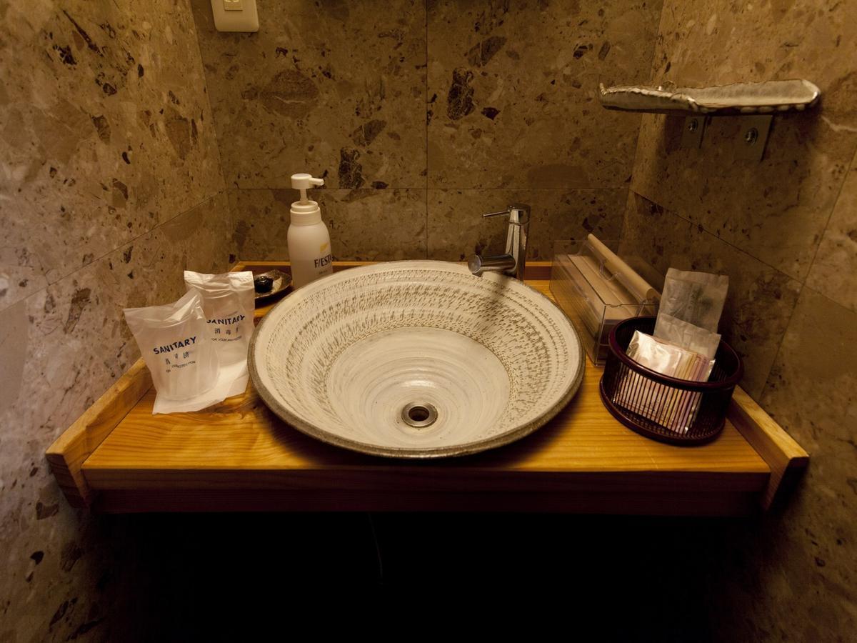 Готель Gokuraku Onsen Takumi No Yado Такахару Екстер'єр фото