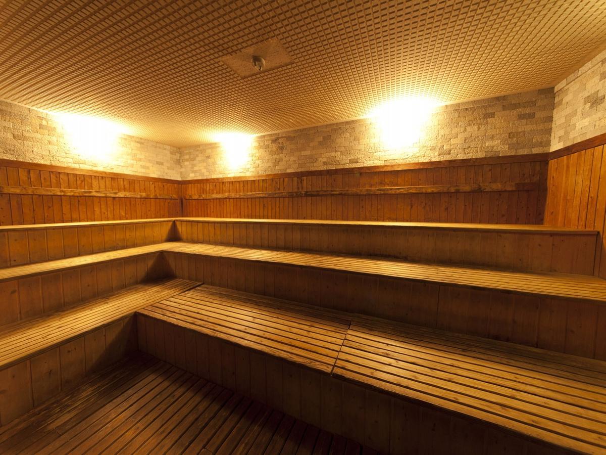 Готель Gokuraku Onsen Takumi No Yado Такахару Екстер'єр фото